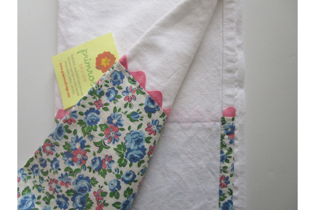 towel back detail
